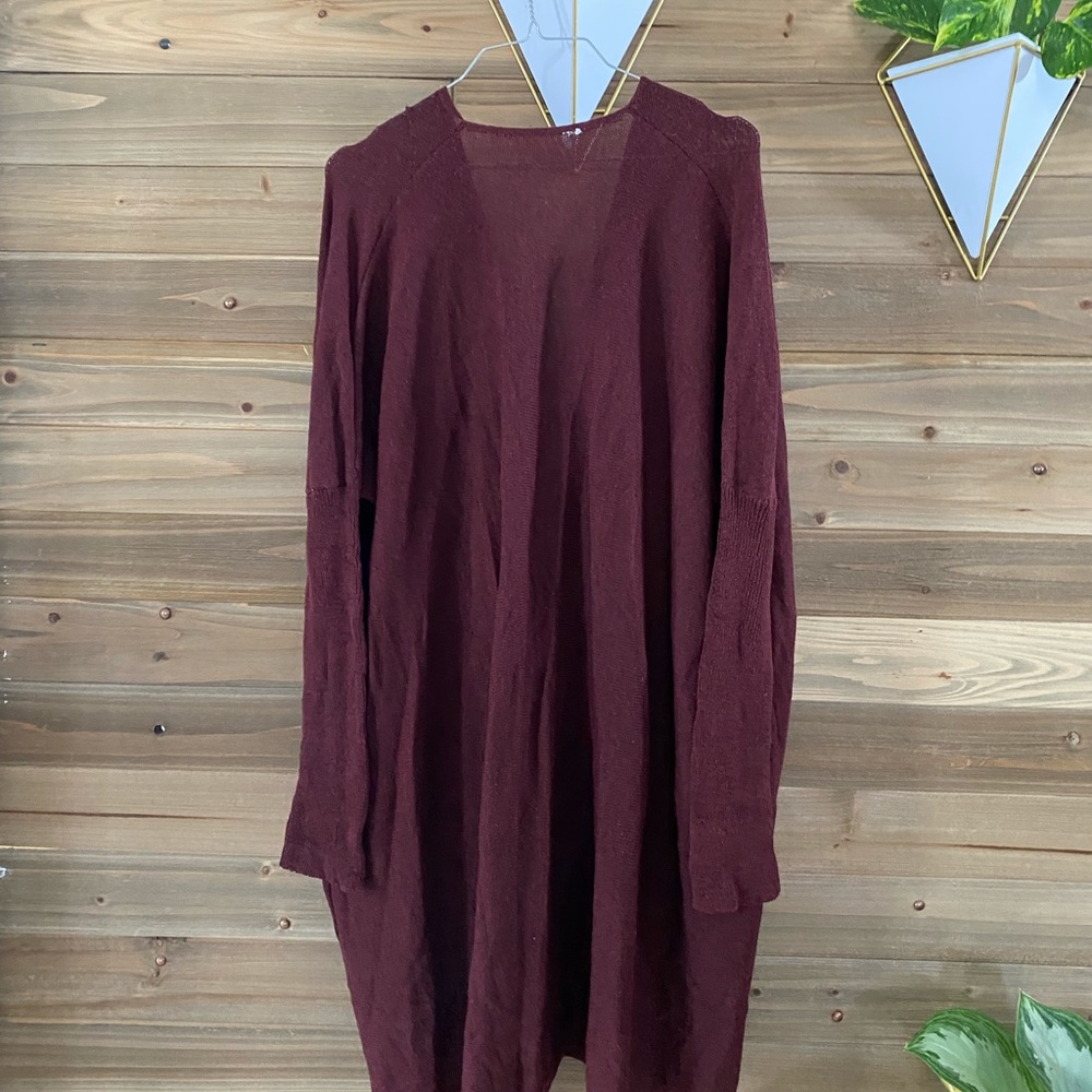 Comfy Versatile Fall Lightweight Maroon Sweater - image 3